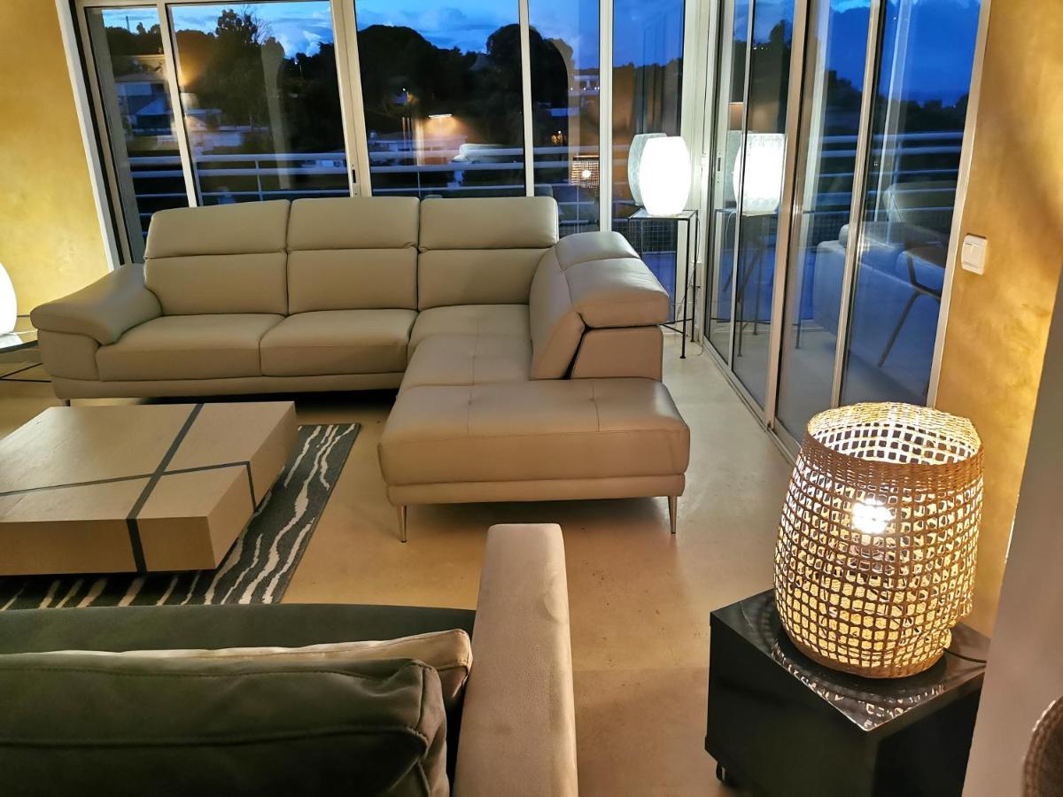 Villa Alamp#Supercannes #Golfejuan #Cannes #Mediterraneanpanoramicview #Piscine #Rooftop # Verymodern #Openliving #Closebeach #Closecapantibes Валлоріс Екстер'єр фото